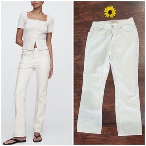 GAP BOOTCUT WHITE JEANS ✨️